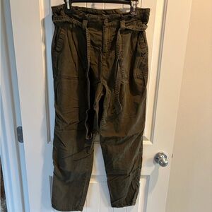 🦄 3/$15 Maurices Women’s Olive Cargo Pants
